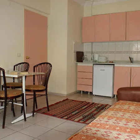 Club Sunsmile Apart-hotel