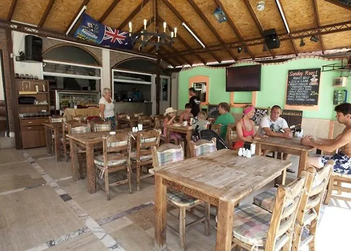 Club Sunsmile Aparthotel