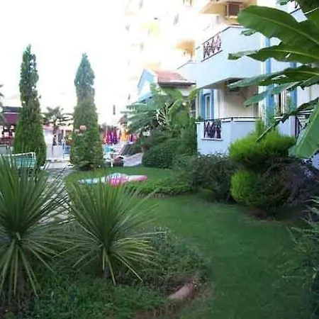 Club Sunsmile Μαρμαρίς