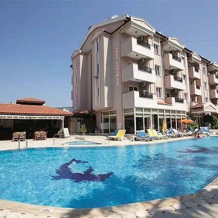 Club Sunsmile Aparthotel 3*